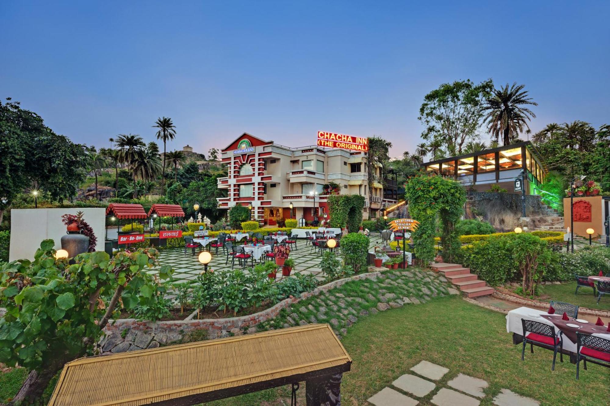 מאונט אבו Chacha Inn The Garden Retreat מראה חיצוני תמונה