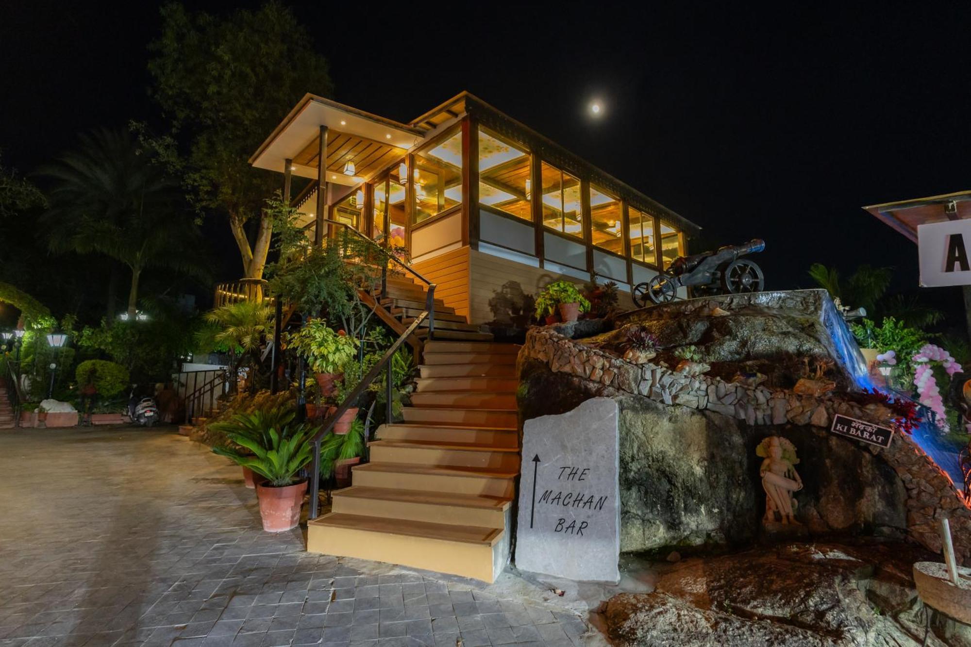מאונט אבו Chacha Inn The Garden Retreat מראה חיצוני תמונה