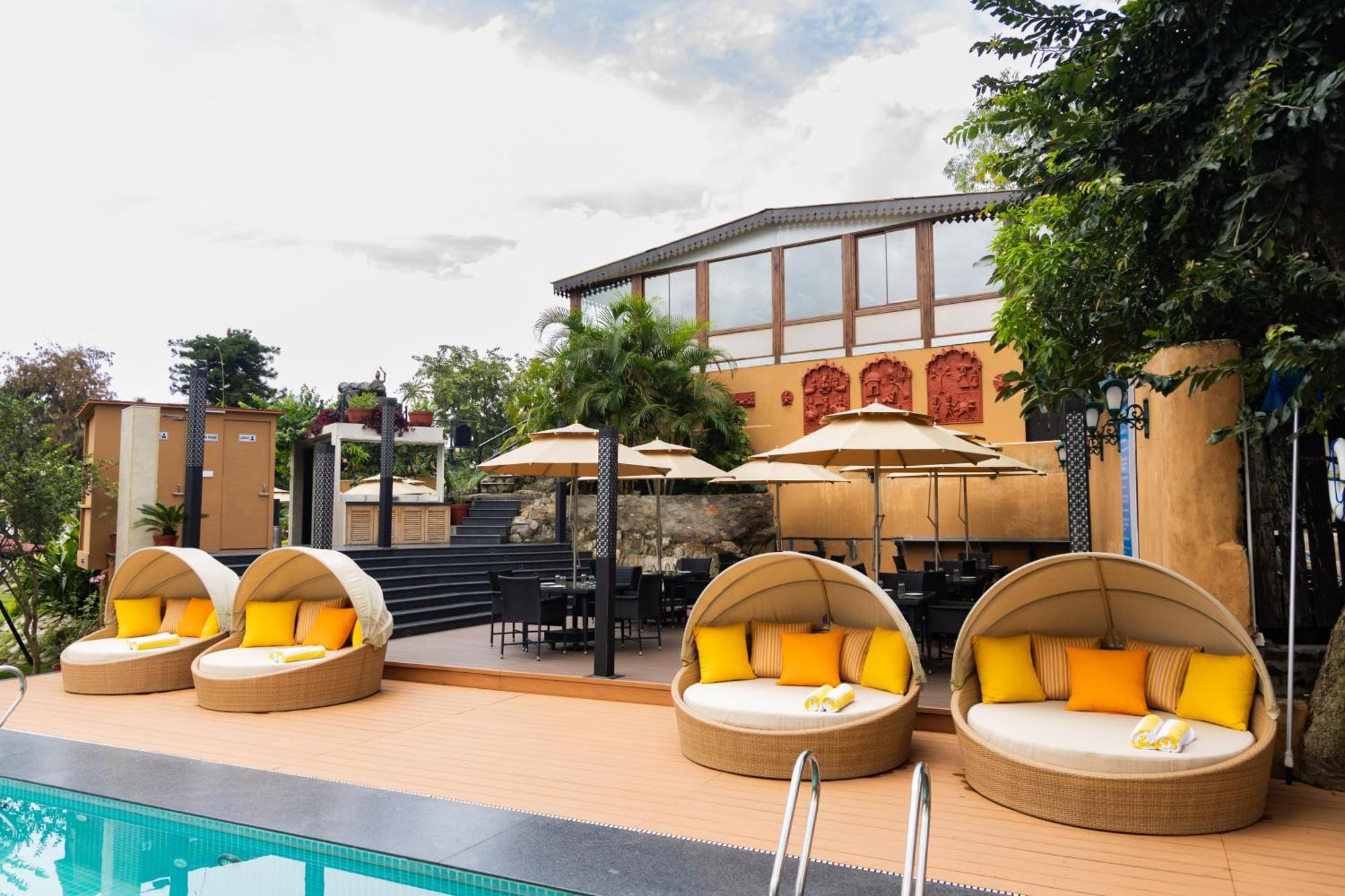 מאונט אבו Chacha Inn The Garden Retreat מראה חיצוני תמונה